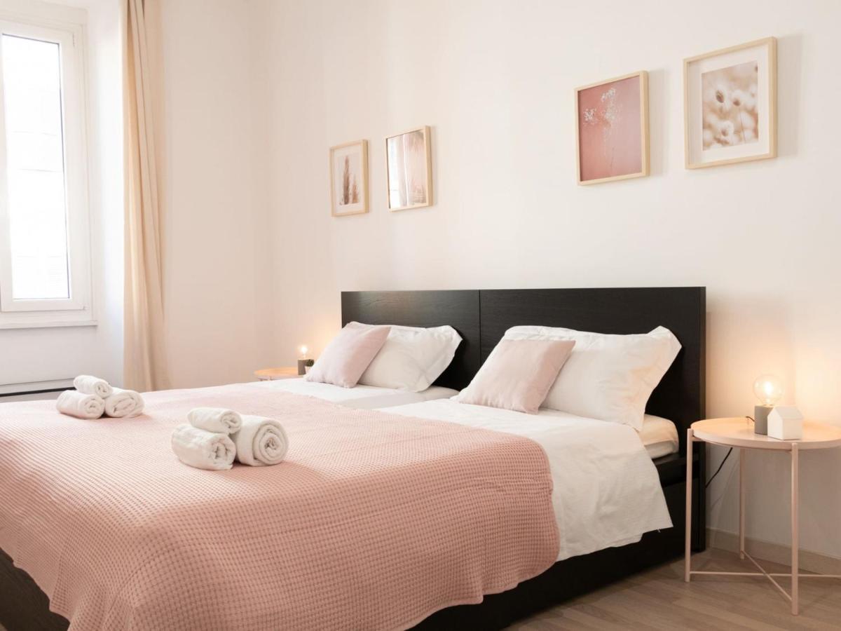 The Best Rent - Spacious Apartment Near Roma Termini Station Esterno foto