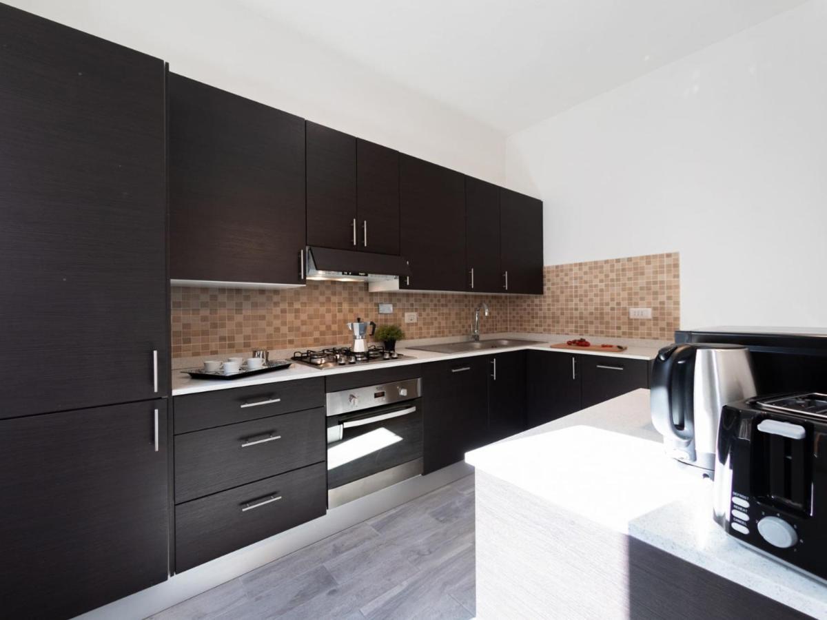 The Best Rent - Spacious Apartment Near Roma Termini Station Esterno foto