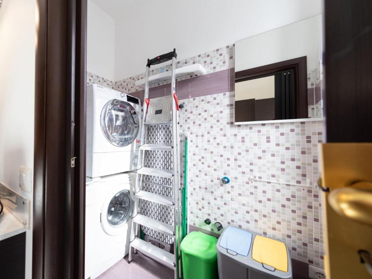 The Best Rent - Spacious Apartment Near Roma Termini Station Esterno foto